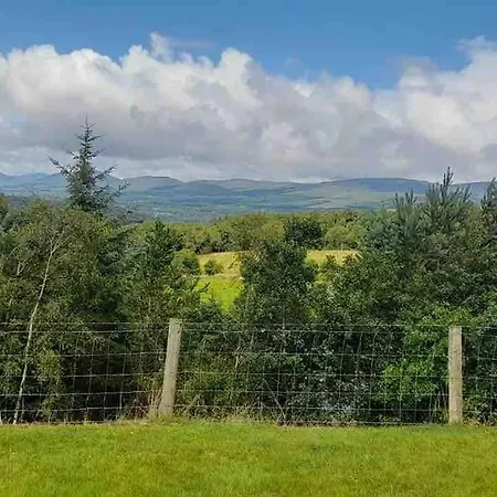 Kilbanow House * Lamanagh